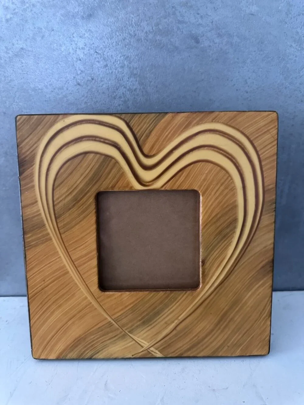 Grant Norén Hand Crafted wood Photo Frame Artisan FITS 4x4 HEART DESIGN